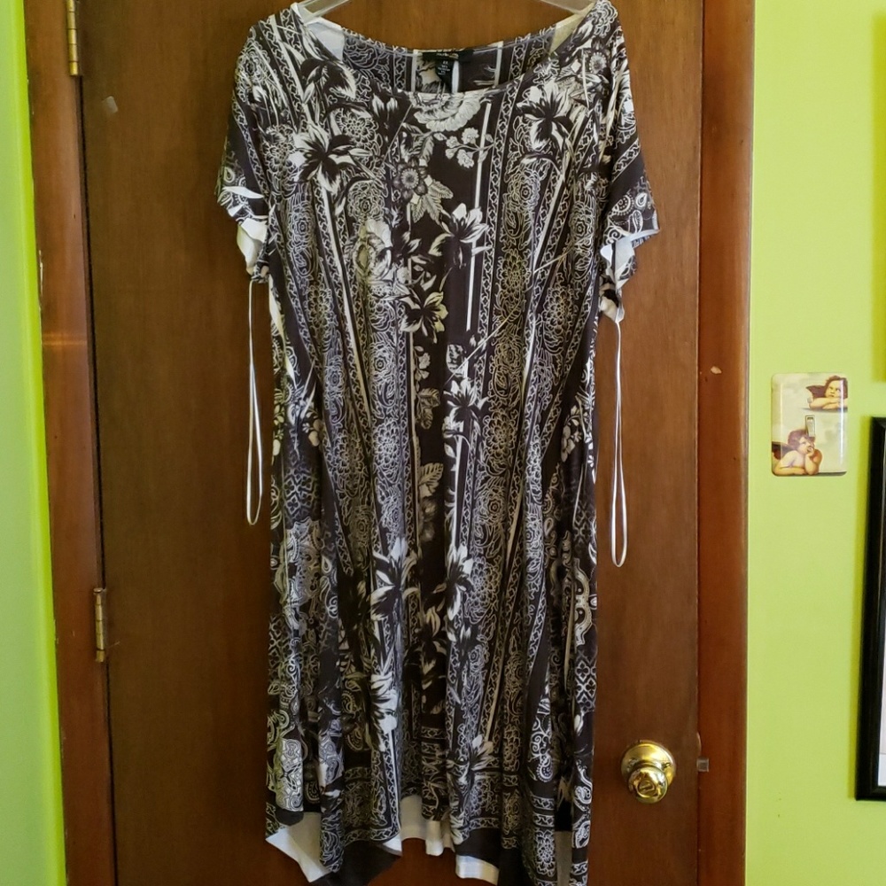 Black and White Floral Dress